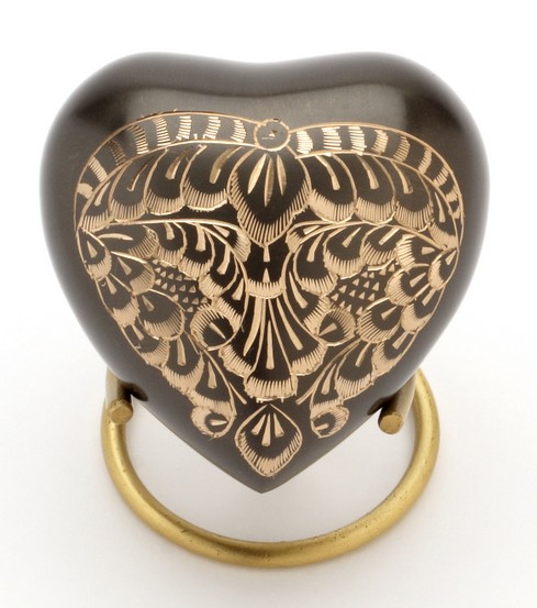 Heart Keepsake (Engraved Black Pewter Heart UU410001C) Token Ashes