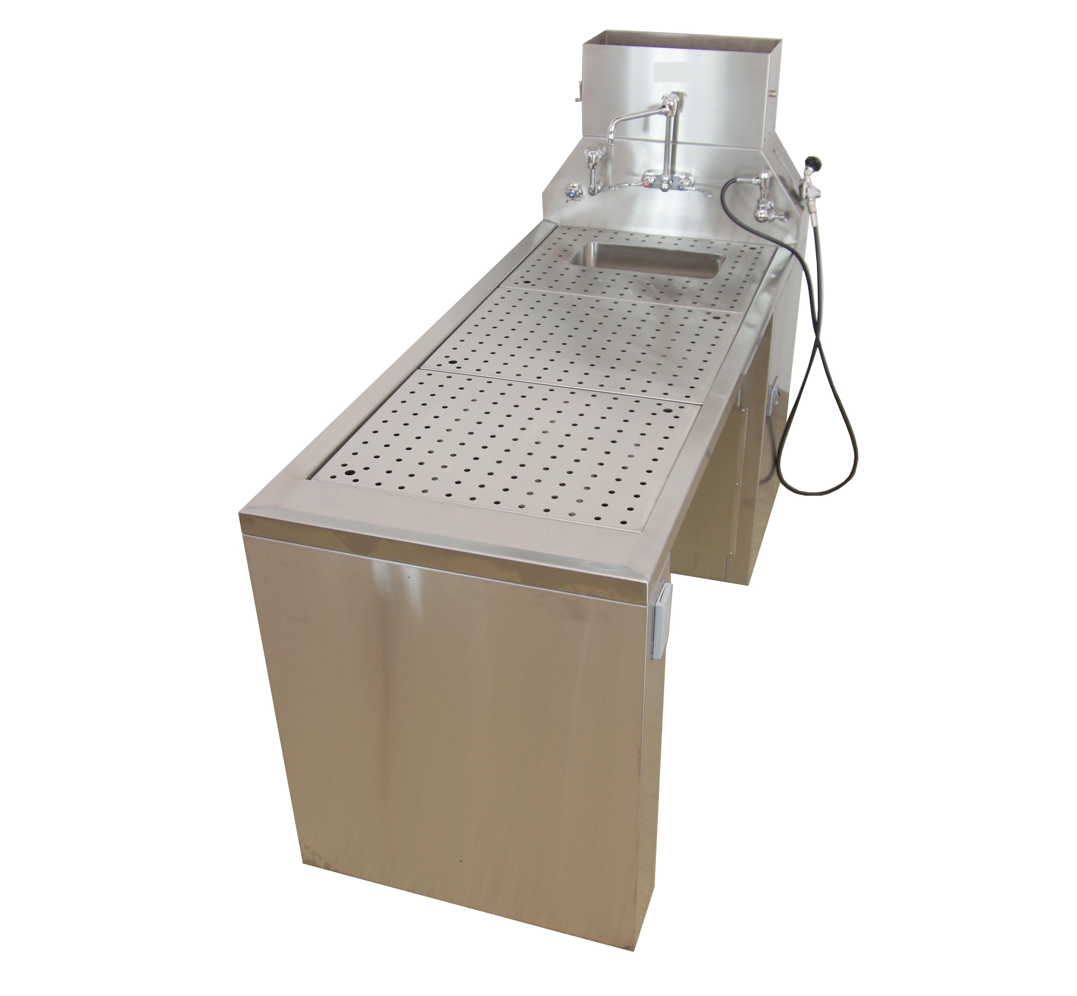 Ventilated Trimming Table - OA700