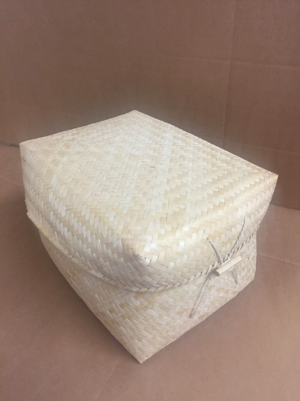 Wicker Ashes Basket 3