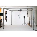 Portable gantry body hoist
