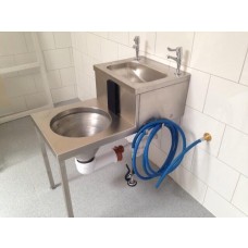 Compact mortuary embalming Sluice with integrated sink